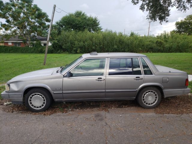 1991 Volvo 740 1991 Volvo 740 Sedan 4D