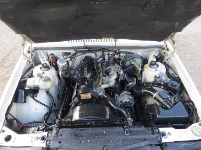 1991 Volvo 740 Base Sedan 4-Door - photo 9