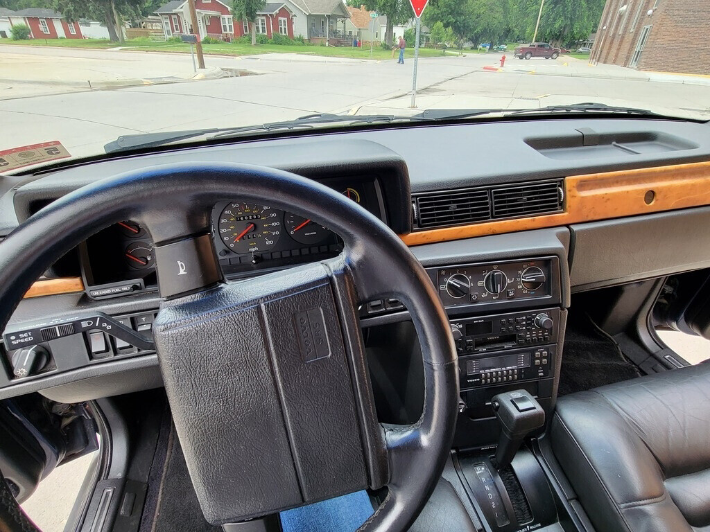 1991 Volvo 780 Bertone Turbo 2Dr Coupe - photo 11