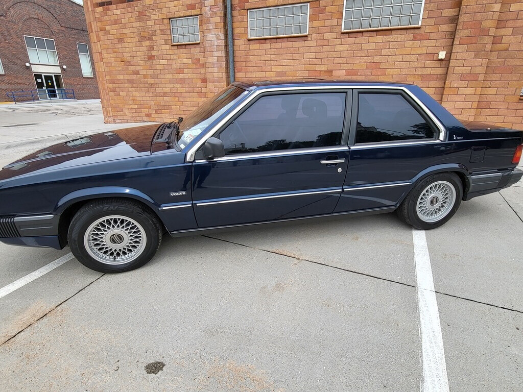 1991 Volvo 780 Bertone Turbo 2Dr Coupe - photo 3