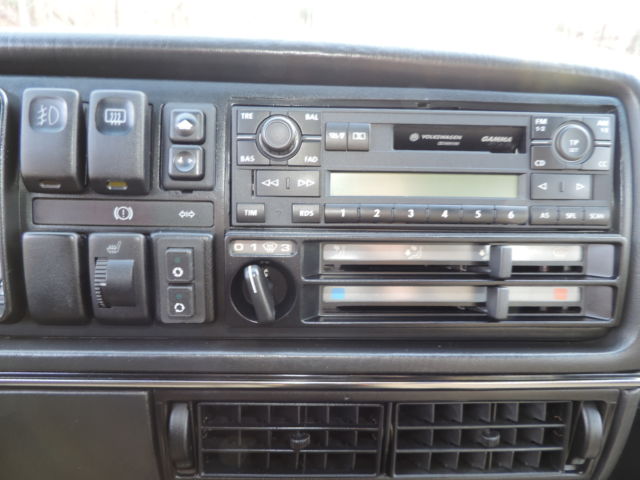 1991 Volkswagen Golf Country Chrome SYNCRO, A/C, Leather, Sunroof, PW - photo 13