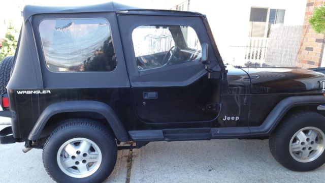 1991 Jeep Wrangler 2dr BASE - photo 4