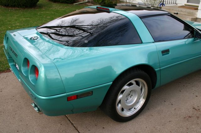 1991 Chevrolet Corvette ZR-1 - photo 3