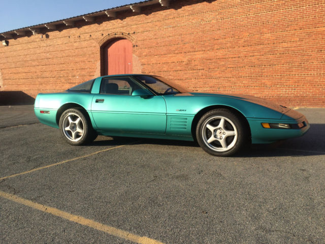 1991 Chevrolet Corvette ZR-1 - photo 3
