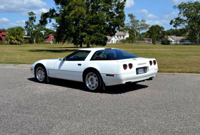 1991 Chevrolet Corvette Code 10 Arctic White exterior - photo 4