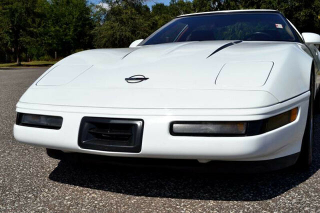 1991 Chevrolet Corvette Code 10 Arctic White exterior - photo 9
