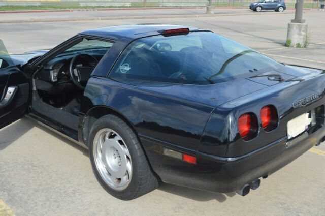 1991 Chevrolet Corvette ZR1 - photo 5
