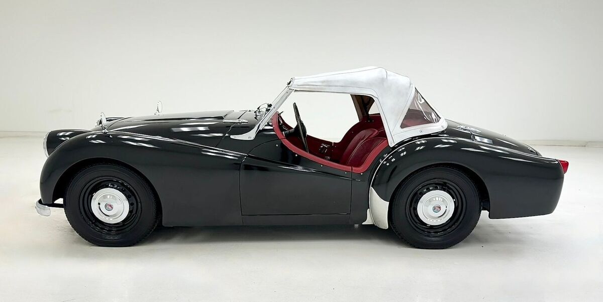 1957 Triumph TR3 Roadster - photo 3