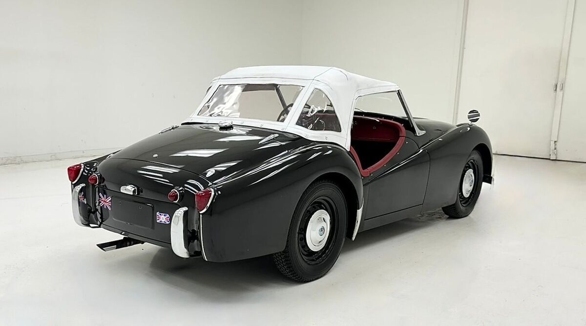 1957 Triumph TR3 Roadster - photo 8
