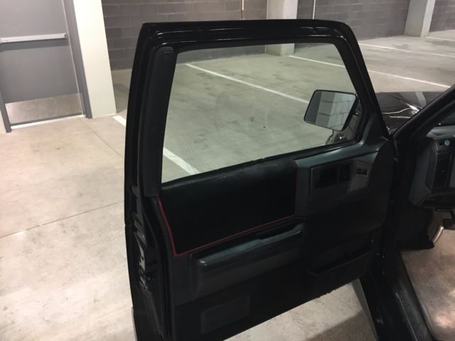 1991 GMC SYCLONE - photo 13