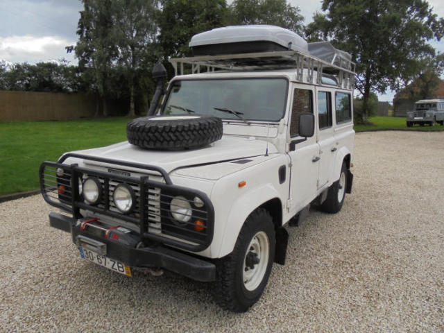 1980 Land Rover Defender County Station Wagon - photo 13
