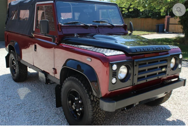 1992 110 Soft Top LHD (Left Hand Drive) w/ Air Conditioning 1992 Land Rover Defender 110 soft top