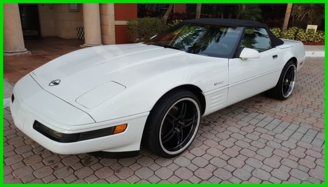 1992 1993 1991 1994 Chevrolet Corvette Convertible White Black 6 speed LOOK! 1992 Chevrolet Corvette