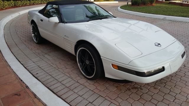 1992 Chevrolet Corvette - photo 2