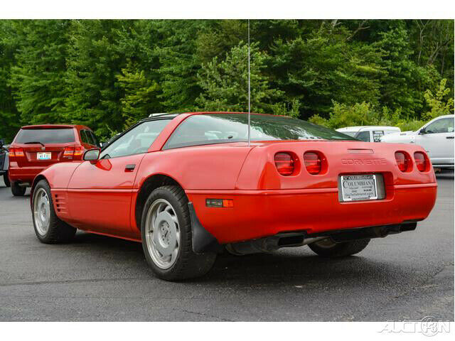1992 Chevrolet Corvette 2dr Coupe Hatchback - photo 6