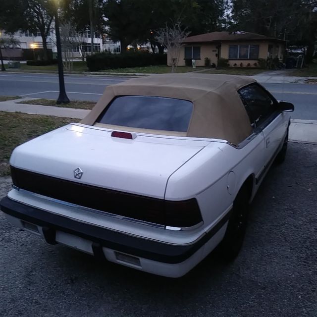 1992 Chrysler LeBaron - photo 4
