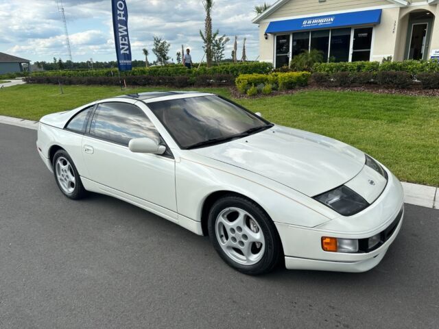 1992 300 ZX 3.0 L C6 DOHC 24 V Coupe 1992 Nissan 300ZX