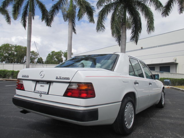 1992 Mercedes-Benz 300-Series 300D 2.5T DIESEL - photo 9
