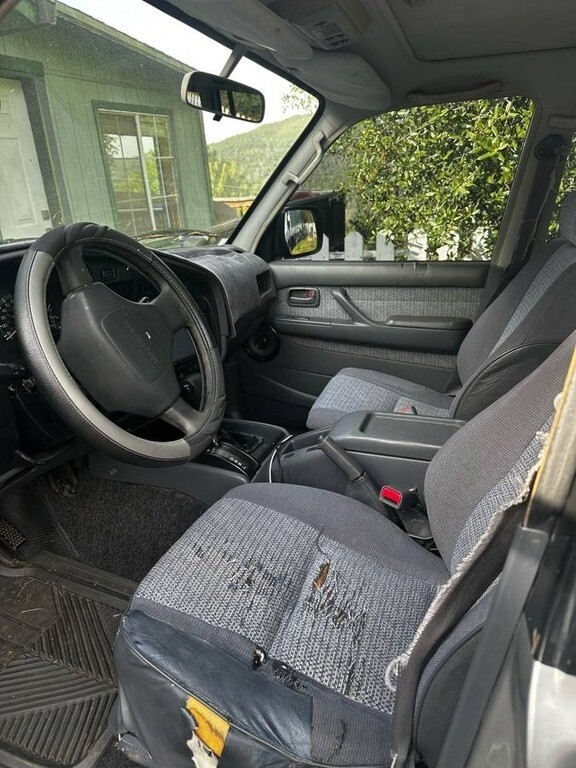 1992 Toyota Land Cruiser 4WD 4dr SUV Stock Number 4141759 - photo 6