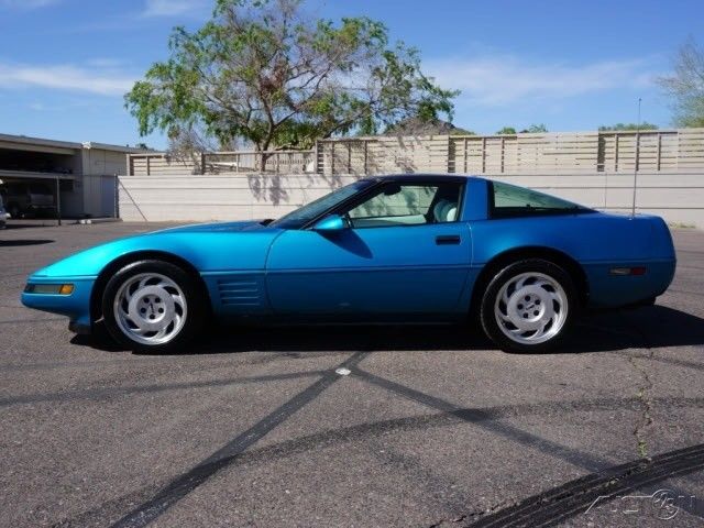 1992 Chevrolet Corvette 6-Speed Manual - photo 2