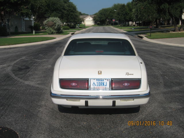 1992 Buick Riviera - photo 6