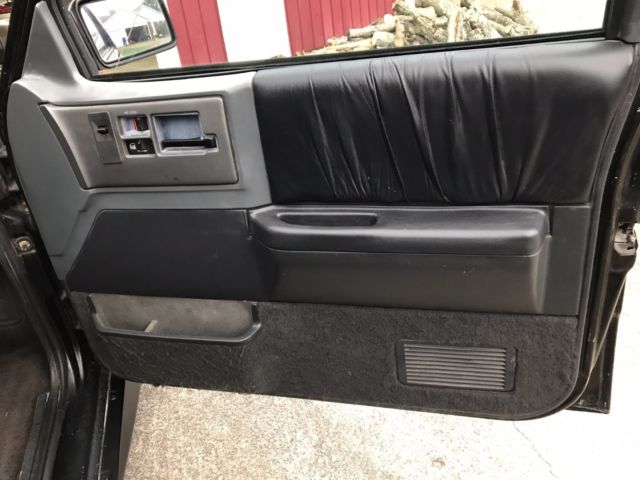 1992 GMC Typhoon - photo 13