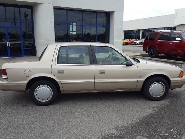 1992 Plymouth Acclaim - photo 4