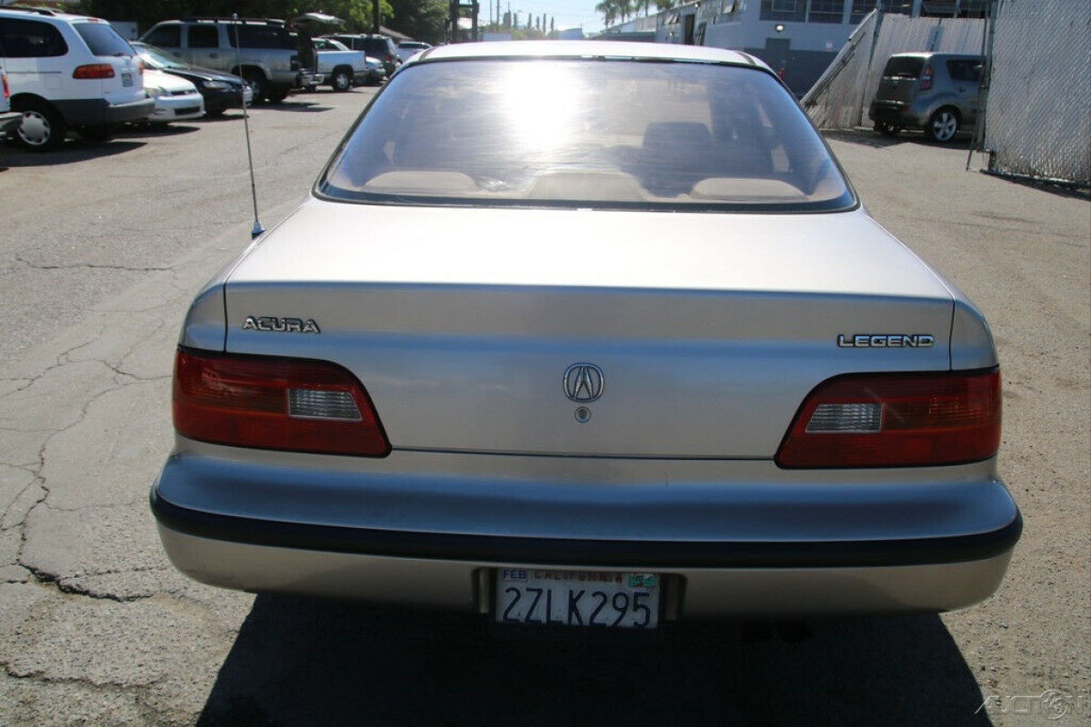 1992 Acura Legend L - photo 4