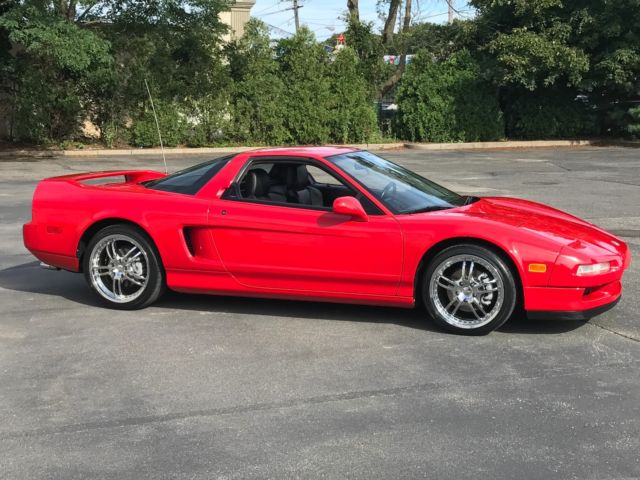1992 ACURA NSX 5 SPEED IMMACULATE CONDITION IN AND OUT 1992 Acura NSX SUPERCAR