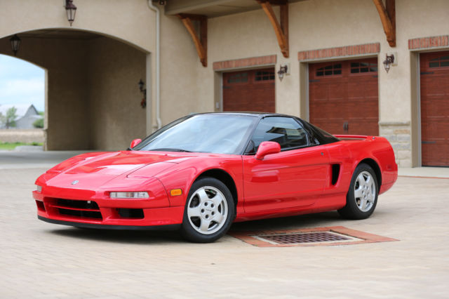 1992 Acura NSX-9500 mi-Collector Quality Base Coupe 2-Door 3.0L 1992 Acura NSX Base Coupe 2-Door