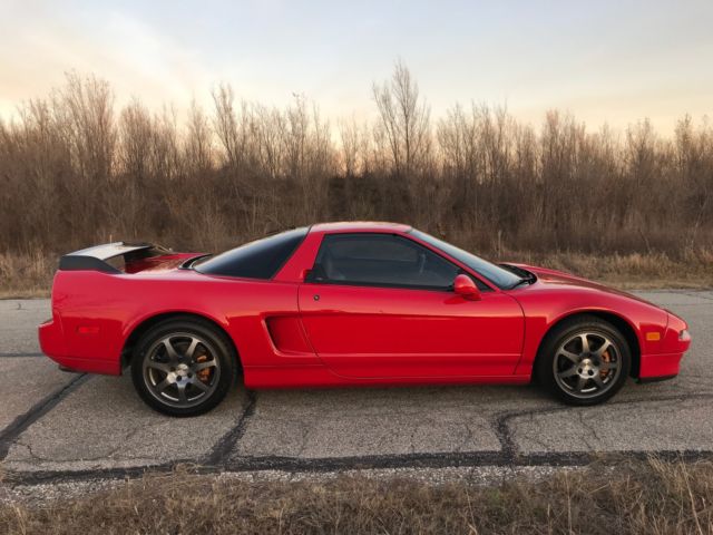 1992 Acura NSX: Low Miles, Clean Title, Manual Transmission, w/Tasteful Upgrades 1992 Acura NSX