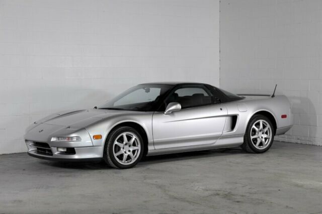 1992 Acura NSX Rare Silver , Manual, ONLY 14k miles - LIKE NEW ! 1992 Acura NSX --