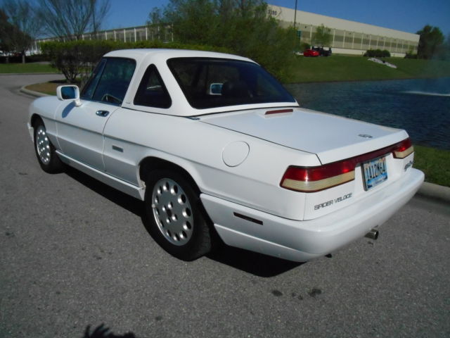 1992 Alfa Romeo Spider VELOCE - photo 2