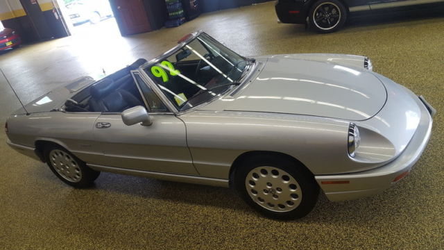 1992 Alfa Romeo Spider Veloce Veloce Convertible 2-Door - photo 5