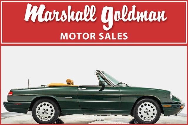 1992 Alfa Romeo Spider Veloce Verde Foglia w/ Beige interior 13,600 miles 1992 Alfa Romeo Spider