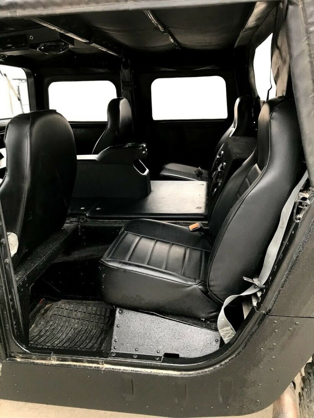 1992 Hummer H1 - photo 10