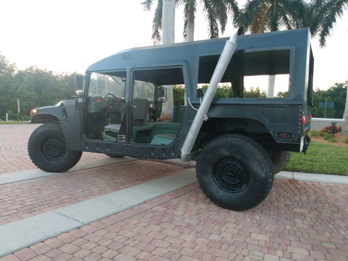 1992 am general m-998 h1 humvee hummer 4x4 custom paint/ h1 military helmet top 1992 Hummer H1