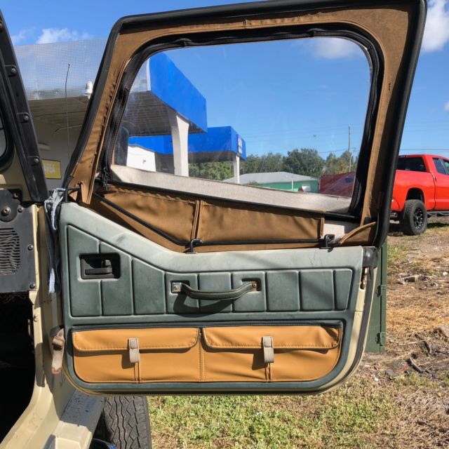 1992 Jeep Wrangler Sahara Edition - photo 10