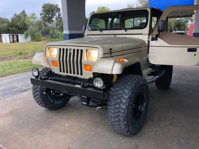 1992 Jeep Wrangler Sahara Edition - photo 6