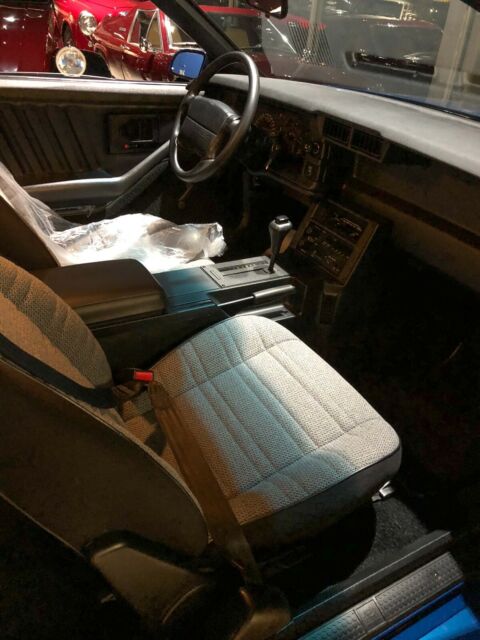 1992 Chevrolet Camaro - photo 9