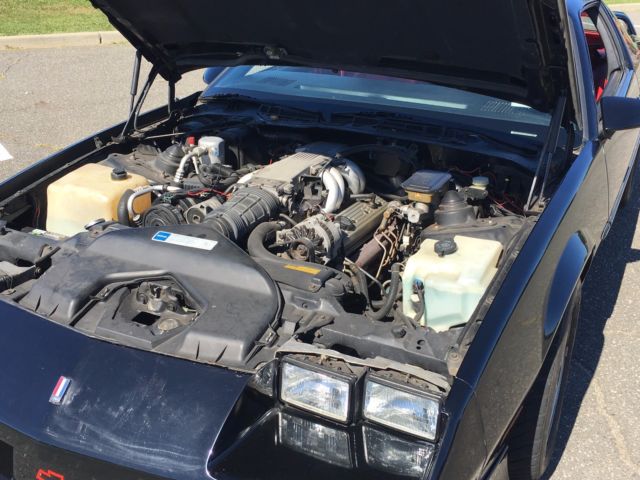 1992 Chevrolet Camaro - photo 8