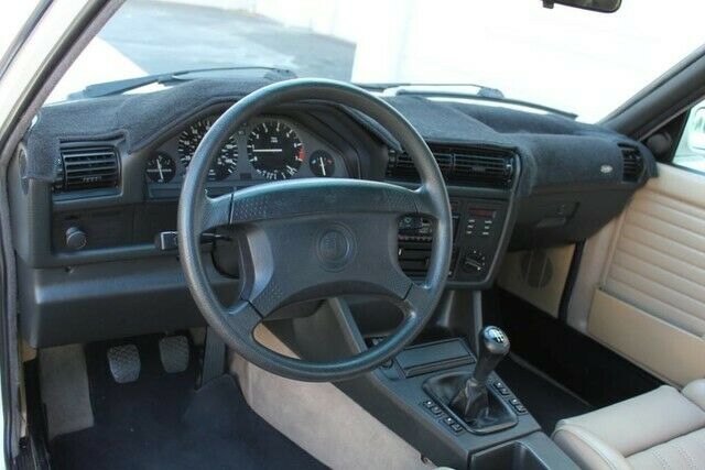 1992 BMW 3-Series 318iC Convertible - photo 7