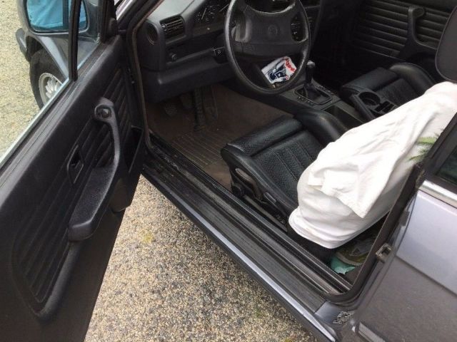 1992 BMW 3-Series 318i Convertible - photo 7
