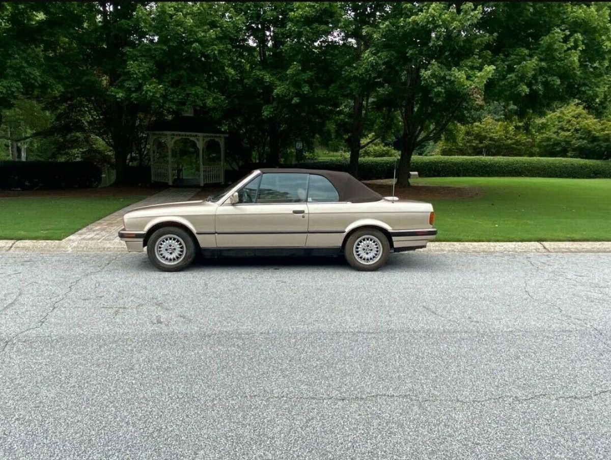 1992 BMW 318i I - photo 2