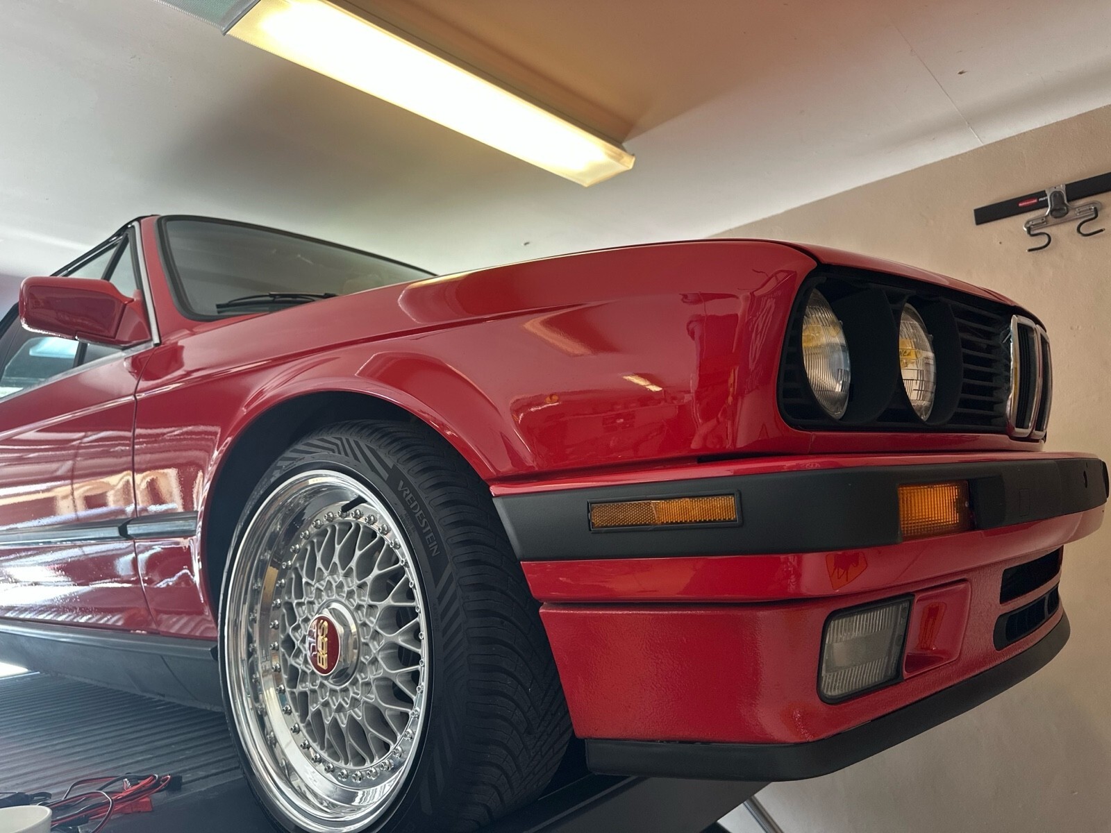 1992 BMW 3-Series IC - photo 3