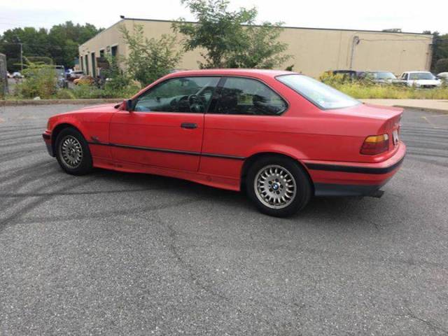 1992 BMW 3-Series 325i - photo 2