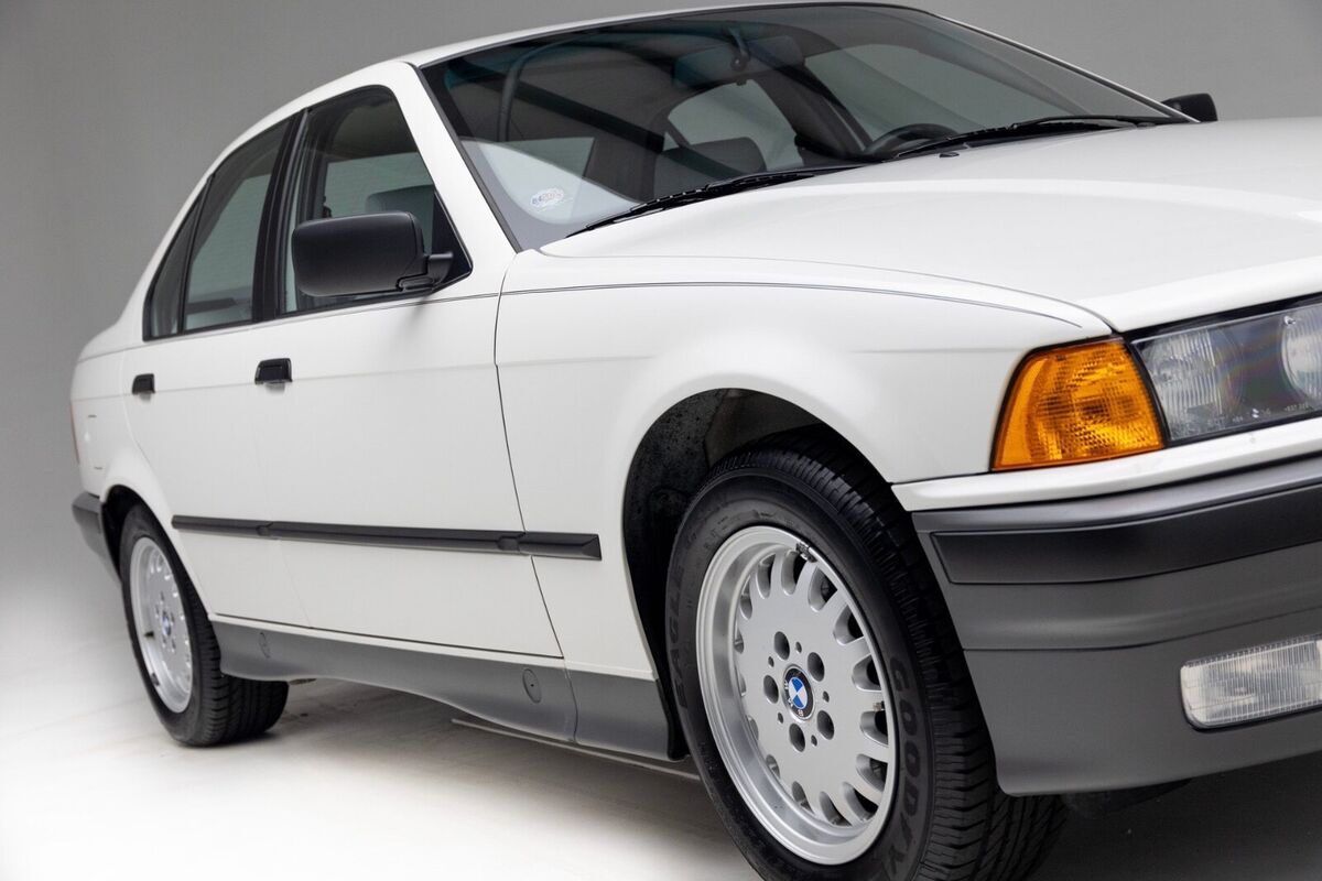 1992 BMW 3-Series - photo 12