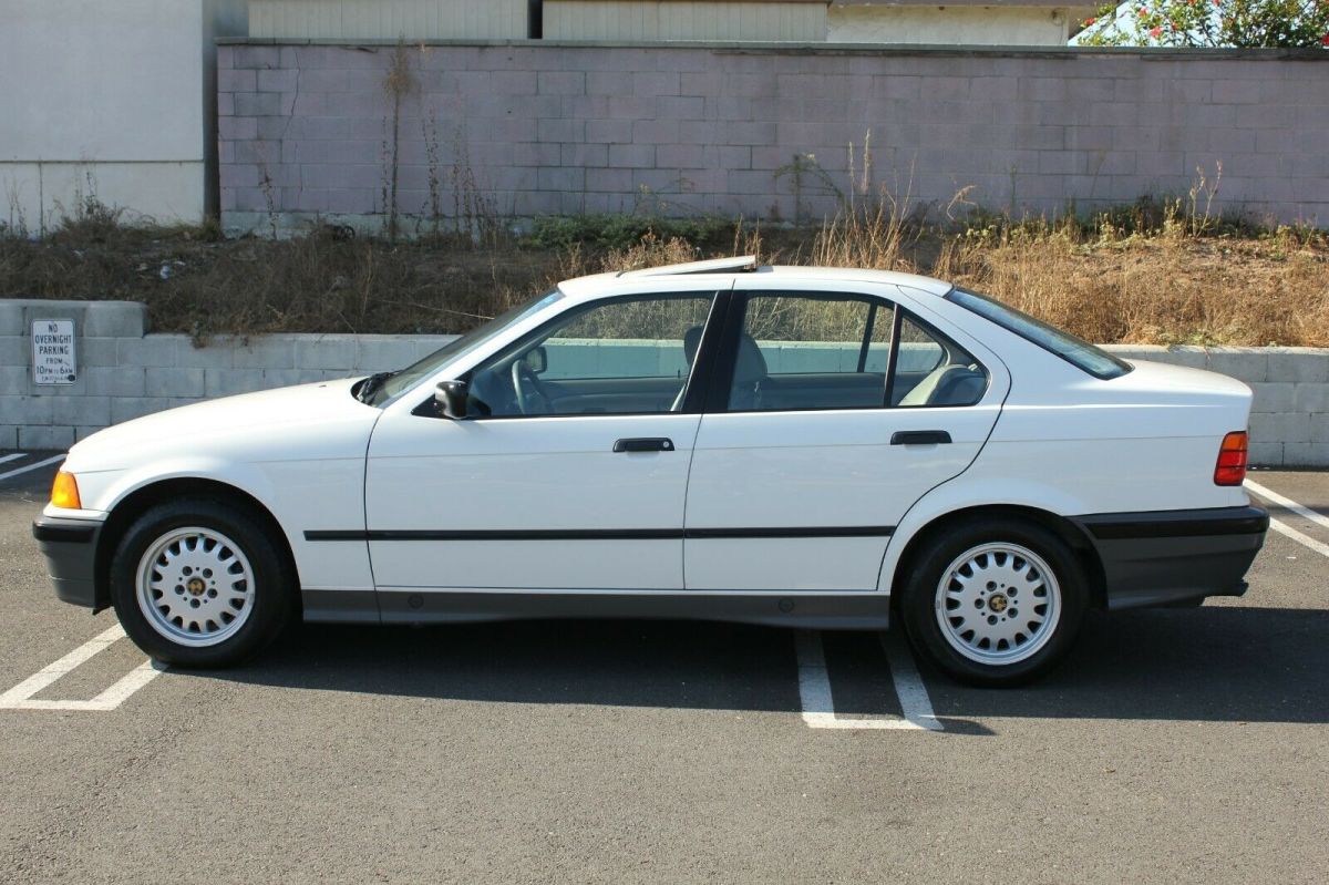1992 BMW 3-Series Classic, Old school, Time capsule - photo 5