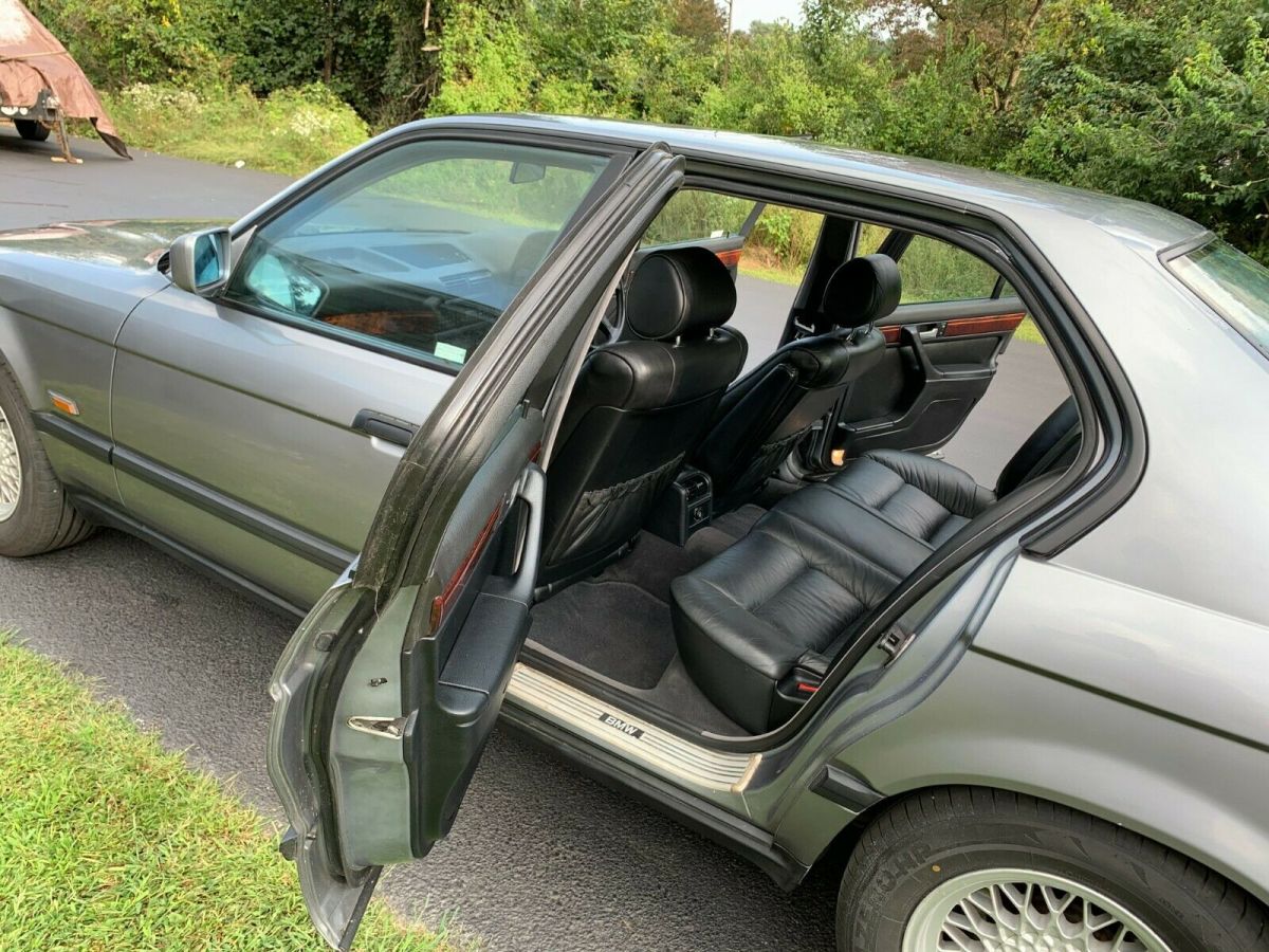 1992 BMW 7-Series 730i - photo 8