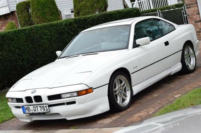 1992 BMW 8-Series 850i 2dr Coupe - photo 2